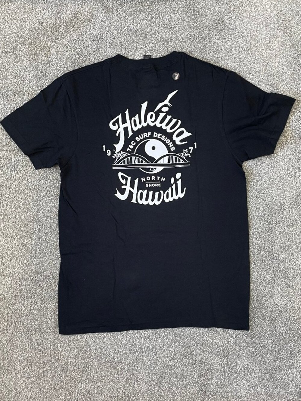 T&C Surf MTS -Anahulu Haleiwa North Shore Jersey Tee - NWT Men's size M - Picture 2 of 4